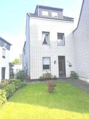 Handwerkerhände für Haus mit guter Substanz gesucht!