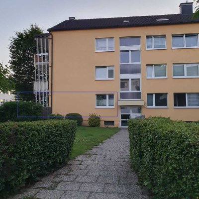 Gemütliche 4,5 Raum-Wohnung  mit Balkon/Terrasse/Garten zur Alleinnutzung und Garage