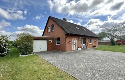 Solides Wohnhaus mit großem Grundstück und unverbaubarem Wiesenblick