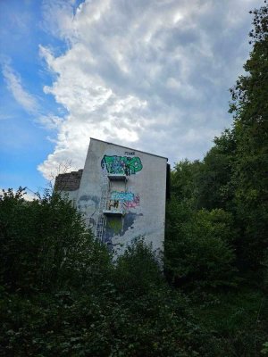 Ehemaliges Schul- und Freizeitheim mit großem Grundstück in Haiger-Langenau