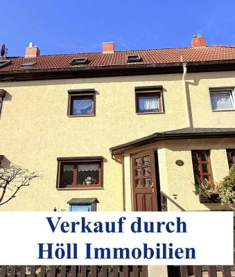 Gepflegtes Reihenhaus mit Garten im Grünen und doch zentral gelegen, zu verkaufen