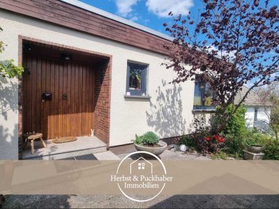 Lebenstraum mit viel Platz und Gestaltungsspielraum - teilsaniertes Einfamilienhaus