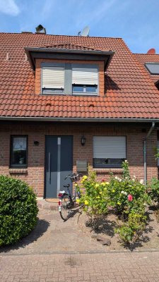 Attraktives 5-Zimmer-Reihenhaus in St. Tönis