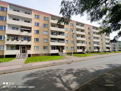 Neu renovierte 4-Raumwohnung mit Balkon
