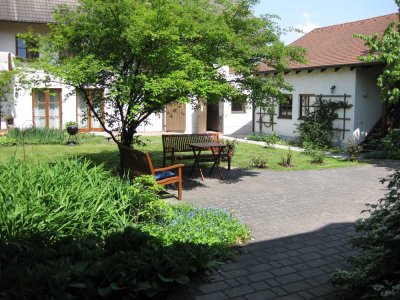 460 € - 50 m² - 2.0 Zi.