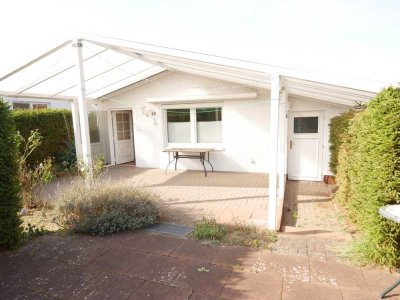 *****RESERVIERT*****NUR 40 m vom Neuklostersee - attraktiver Ferienbungalow!