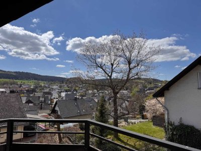 3 Zimmer Dachgeschosswohnung in wundervoller Lage in Usseln