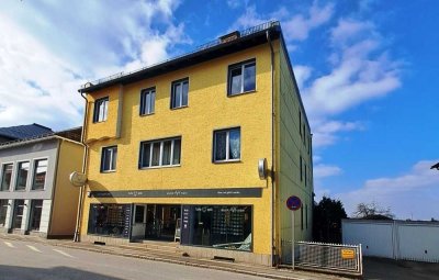 Wohn- und Geschäftshaus in zentraler Lage von Untergriesbach