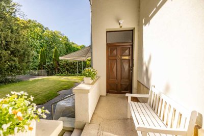 Eigentumswohnung in alter Braunschweiger Stadtvilla in Bestlage mit Okerzugang und Garten