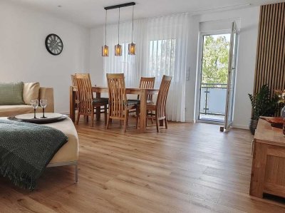 Charmante, gut gelegene, hochwertig ausgestattete und möblierte 3-Zimmer Wohnung in Sulzbach (Taunus