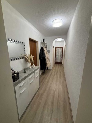 Helle 3-Zimmer Wohnung im EG in Kämpfelbach