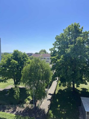 Platz für Ideen: 90 m² Eigentumswohnung mit Potenzial und Stellplatz