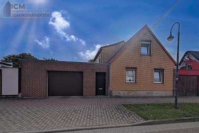 Charmantes Einfamilienhaus mit Wintergarten in Neundorf