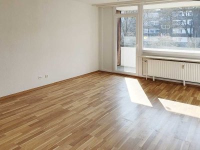 Helle 2-Zimmer-Wohnung mit Balkon