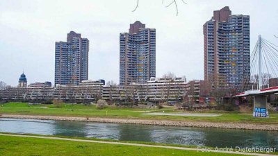 3-Zimmer-Wohnung mit Balkon und Neckarblick an der Neckarpromenade