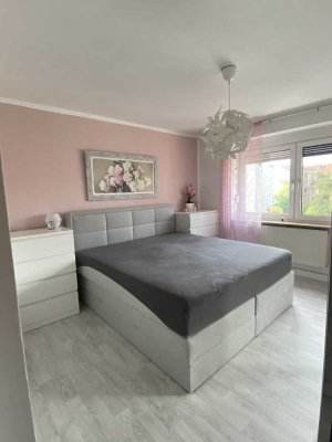Renovierte 3-Zimmer-Wohnung mit Balkon im 3. OG in Fürth-Südstadt