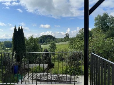 Exclusive Wohnung in ruhiger Lage mit traumhaften Fernblick