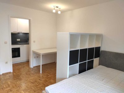 Möblierte 1‑Zimmer‑EG-Wohnung mit Küche, Terrasse und TG-Stellplatz in Ingolstadt‑Friedrichshofen