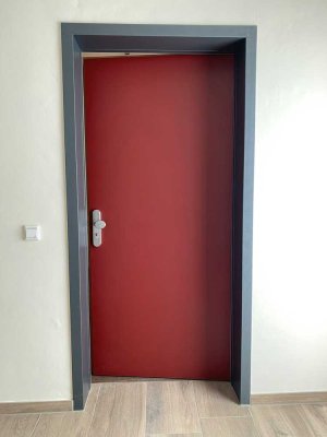 Moderne hochwertige 5-Zi Maisonette-Wohnung mit schönem Garten