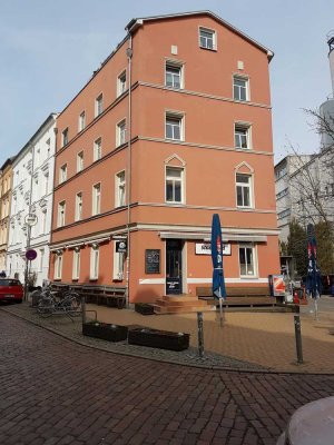 4-Zimmer Wohnung im KTV, WG-geeignet