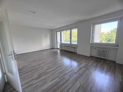 Tolle 1 Zimmer Wohnung mit Balkon in begehrter Lage