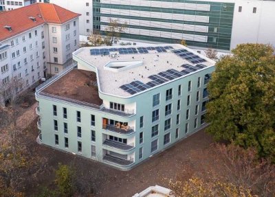 Schicke 2-Zimmer-Wohnung mit gehobener Ausstattung, Balkon und Einbauküche