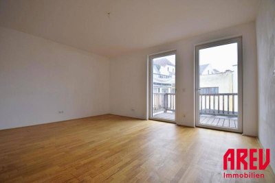 IN ASCHACH WOHNEN - SCHÖNE 1 ZIMMERWOHNUNG MIT BALKON - TOP 11