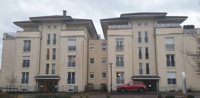 Helle 3-Zimmer-Wohnung mit 2 Balkonen und Küche in Orscholz