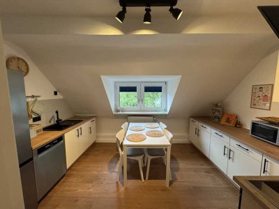 Broich, top möblierte Wohnung in zentraler Lage