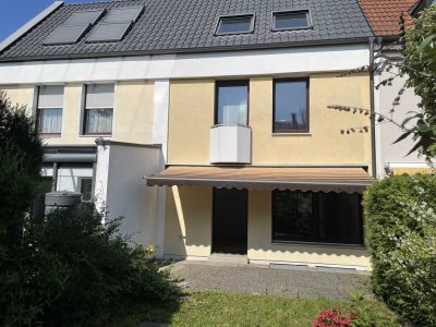 Renoviertes und energetisch saniertes Reihen-Mittelhaus in Kirchheim. Ruhig, Nähe Landesgartenschau