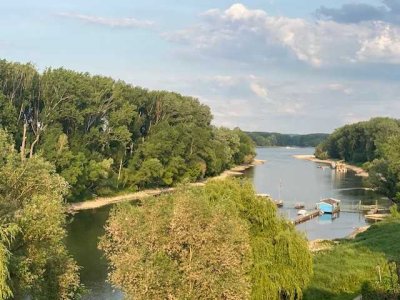 Penthouse mit 180 m² in Bonn-Hersel – Traumhafte Rheinlage!