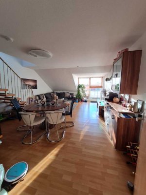 Gepfl. Maisonette-Wohng. m. Balkon in Neu Wulmstorf
