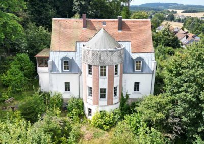 Hoch hinaus - Ihre Villa mit Park!