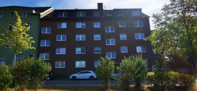 Sehr helle schöne 3 Zimmerwohnung im Dachgeschoss!