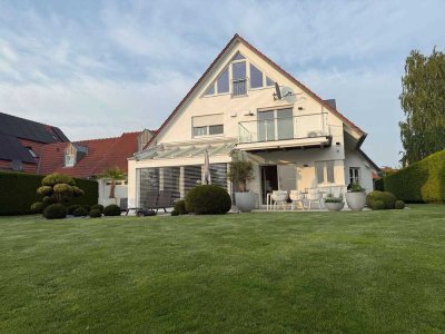 Highlight am See! Einfamilienhaus mit Seezugang und Premium-Ausstattung in Steinberg am See