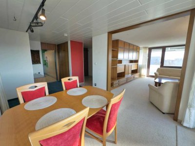Ganz oben wohnen: Barrierefreie 4,5-Zimmer-Wohnung mit Panoramablick in Waiblingen!
