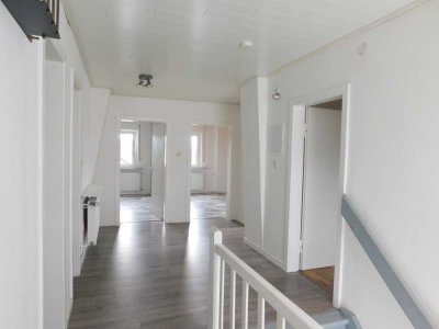 3-Zi-Kü-Bad-DG-Wohnung mit Kuschelfaktor. Frei ab Oktober 2025