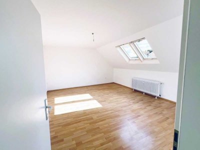 Helle 1-Zimmer-Dachgeschosswohnung