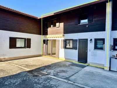 Fast ein Haus - 3 Zi. über zwei Ebenen in Brannenburg