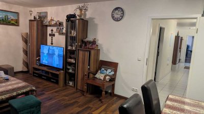 Exklusive, gepflegte 4-Zimmer-Gartenwohnung mit Terasse in Maintal