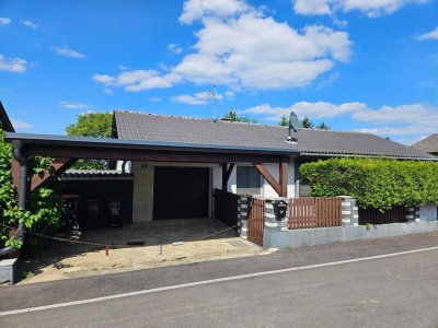 GEPFLEGTES EINFAMILIENHAUS - SCHÖNES GRUNDSTÜCK - SACKGASSE RUHELAGE