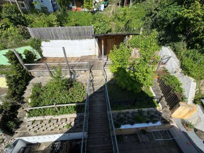 Schöne und gepflegte 3-Zimmer-Dachgeschosswohnung in Landshut