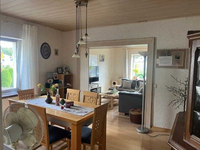 Schöne 2 Zi.-Wohnung mit großem Garten
