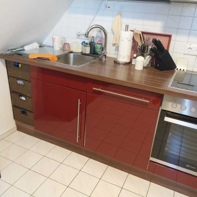 Gepflegte 2-Zimmer-DG-Wohnung mit Balkon in Au i. d. Hallertau zu vermieten