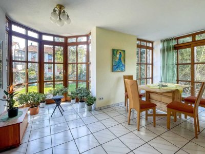 Raumwunder! Geringe Wohnfläche, riesige Nutzfläche! Gesamt 179 m²