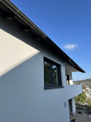Moderne 4-Zimmer-Wohnung mit Garten in Lörrach
- Erstbezug