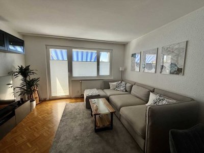 Tolle 3 Zi.-Wohnung mit Balkon und EBK für Kurzzeitvermietung bis max. 01.10.2025 zu vermieten!