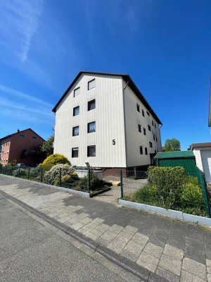 Gut vermietete 3-Zimmer-Wohnung mit Balkon und KfZ-Stellplatz - Ideale Investition!