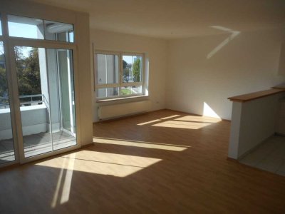 Helle 3-Zimmer-Wohnung in Gersthofer Stadt- Residenz  *** Betreutes -Wohnen ***