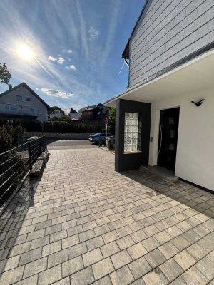 OHNE MAKLER -kernsanierte Doppelhaushälfte (7 Zi), Garten & moderner Ausstattung in DTZ-Hexenberg